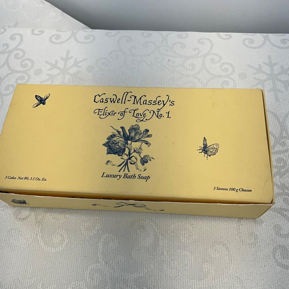 Caswell-Masseys Elixir Of Love‎ No. 1 Luxury Bath Soap 3-Pack Set